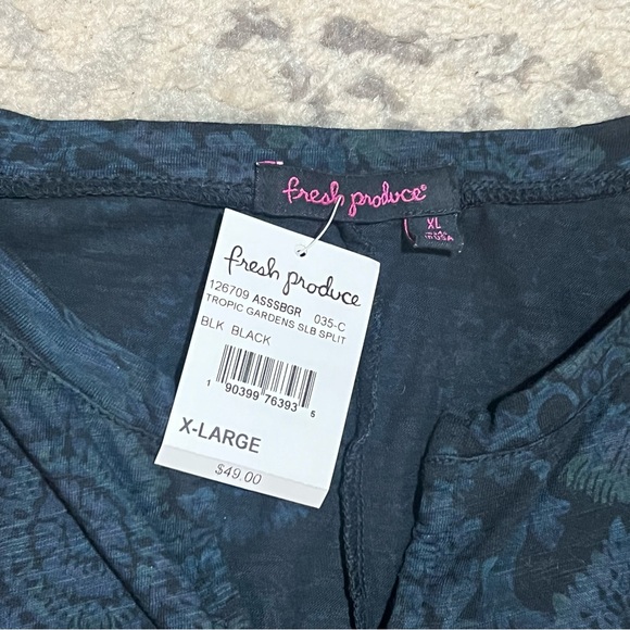 Fresh Produce Dark Teal Floral Women's Top - Picture 3 of 9